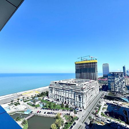 Batumi Deluxe Apartments Экстерьер фото
