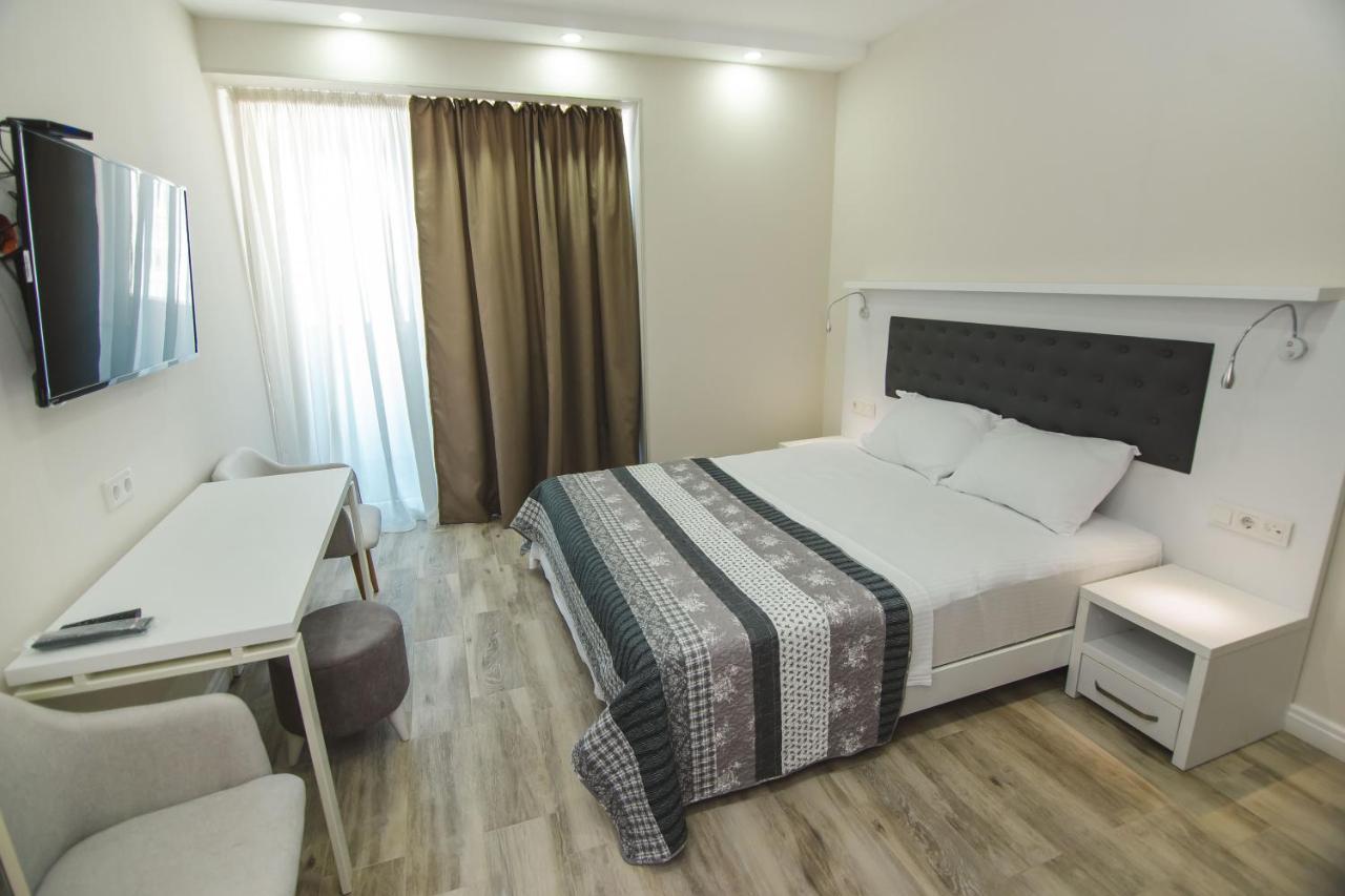 Batumi Deluxe Apartments Экстерьер фото