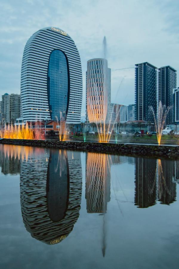 Batumi Deluxe Apartments Экстерьер фото