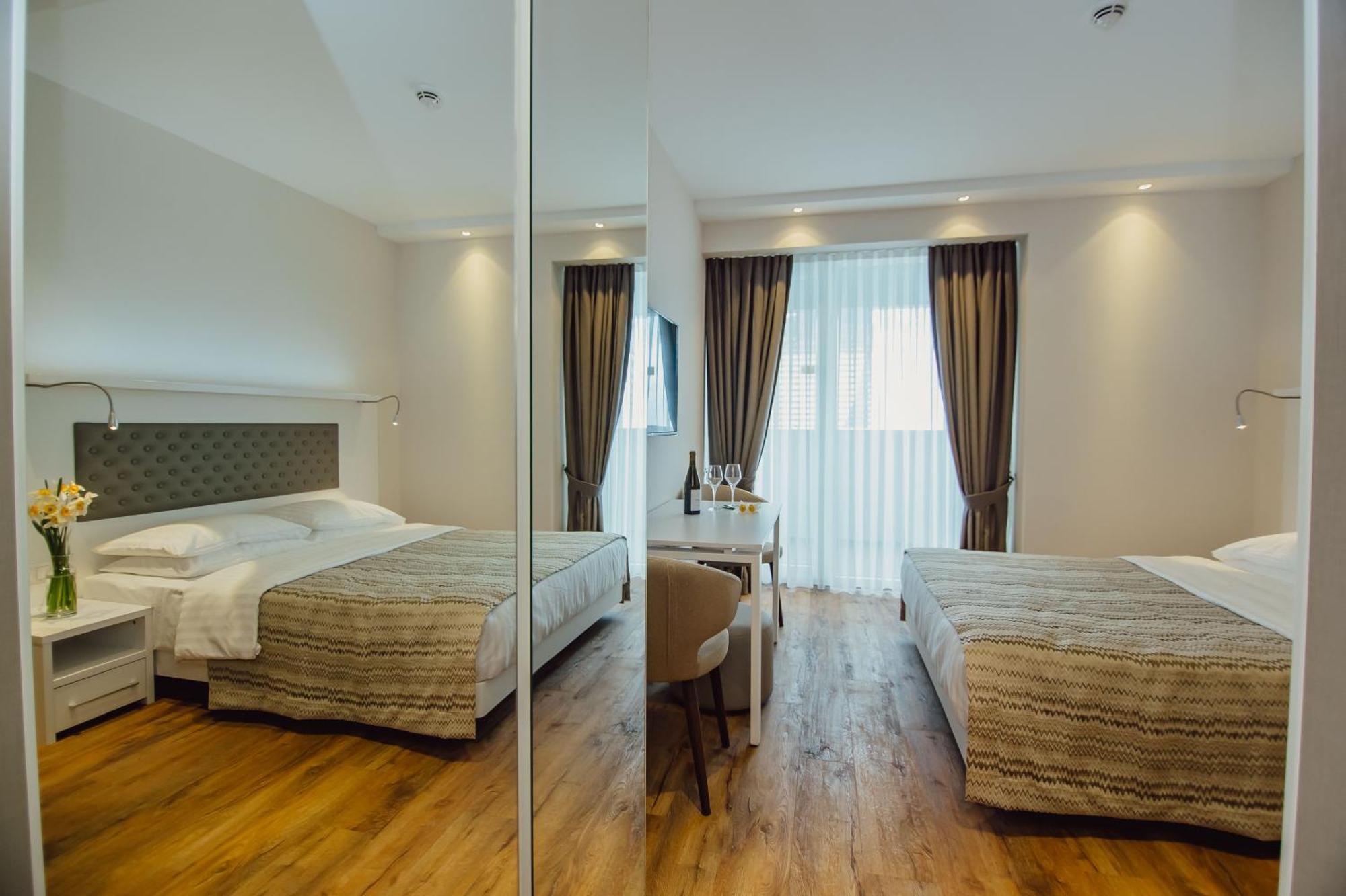 Batumi Deluxe Apartments Экстерьер фото