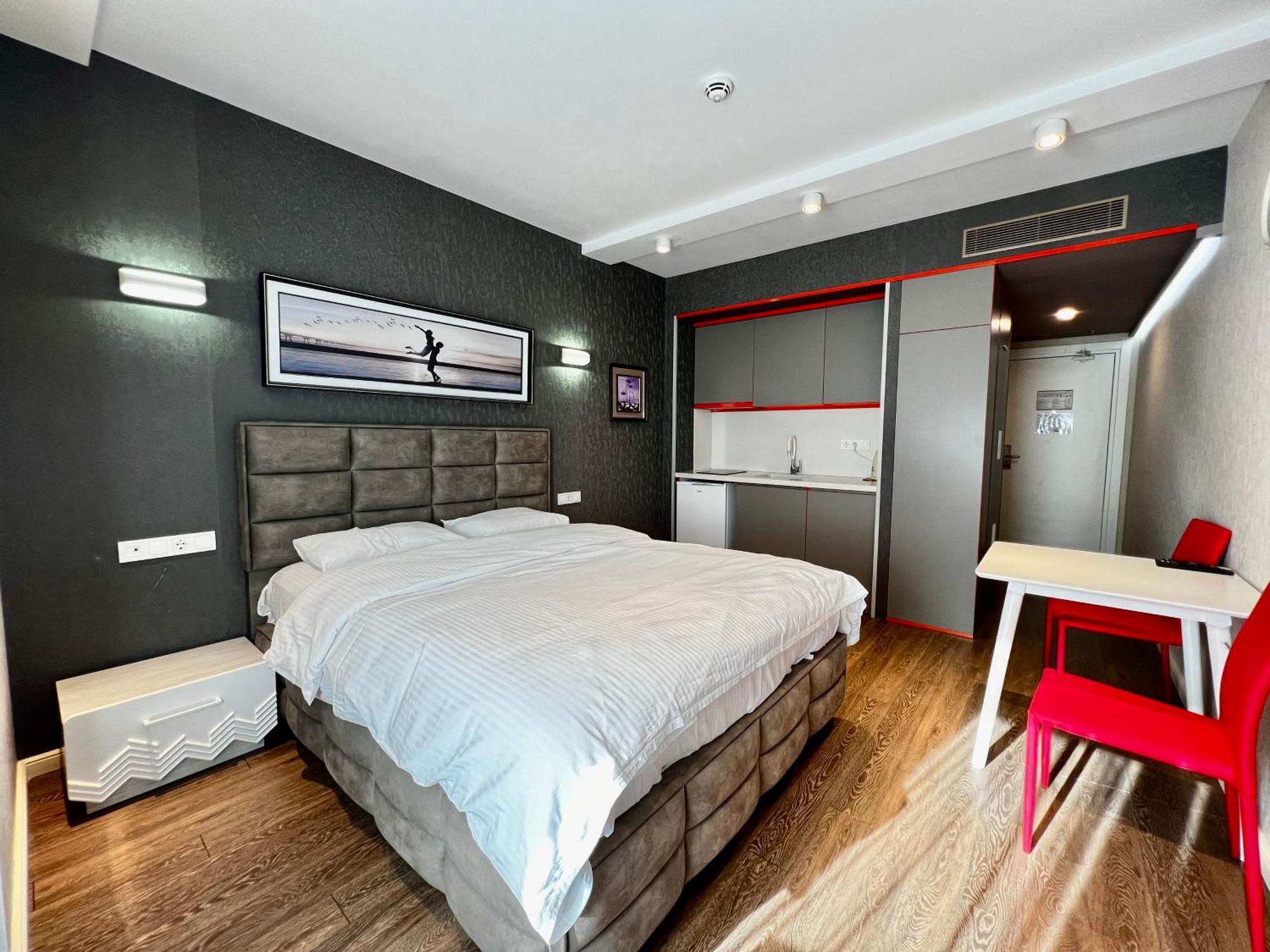 Batumi Deluxe Apartments Экстерьер фото